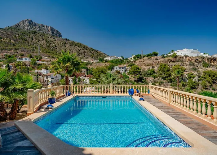 With Private Pool And Ifach View - Maryvilla Calpe